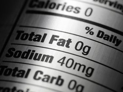 Waspadai Natrium Tersembunyi di Balik Menu Sahur Serba Praktis