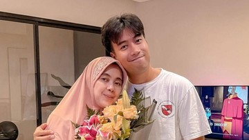 Update Informasi Selebriti InsertLive : Cerita Manis Ibunda Ketemu Vidi Aldiano di Mimpi, Katanya...