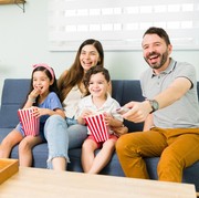 5 Rekomendasi Film di Netflix yang Cocok Ditonton Bersama Keluarga