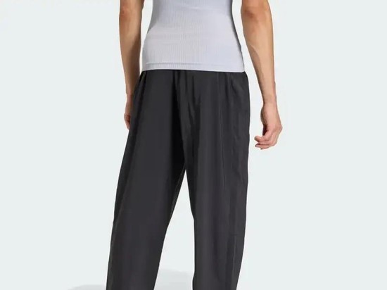 Review Celana Olahraga Nyaman dengan Teknologi Climacool dari Adidas