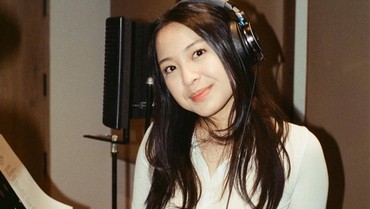 Lirik Lagu Laut Yang Tenang - Bernadya