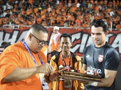 Nadeo dan Villa Diperkirakan Bertahan di Borneo FC Samarinda