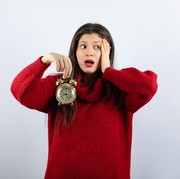 5 Ciri Kepribadian Orang yang Sering Datang Terlambat