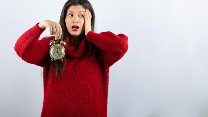 5 Ciri Kepribadian Orang yang Sering Datang Terlambat