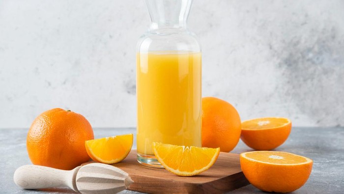 5 Buah Paling Menyegarkan untuk Temani Cuaca Panas, Jadikan Minuman Antigerah!