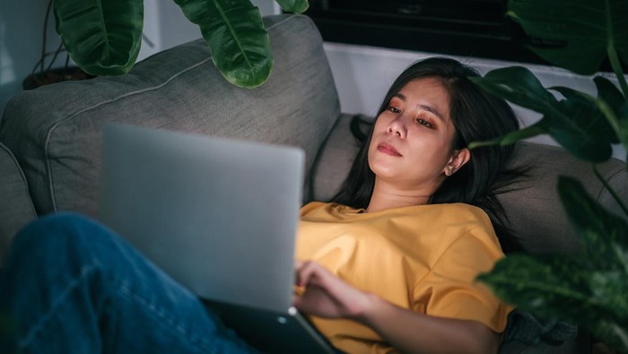 7 Kebiasaan di Malam Hari yang Bikin Awet Muda di Usia 40-an 