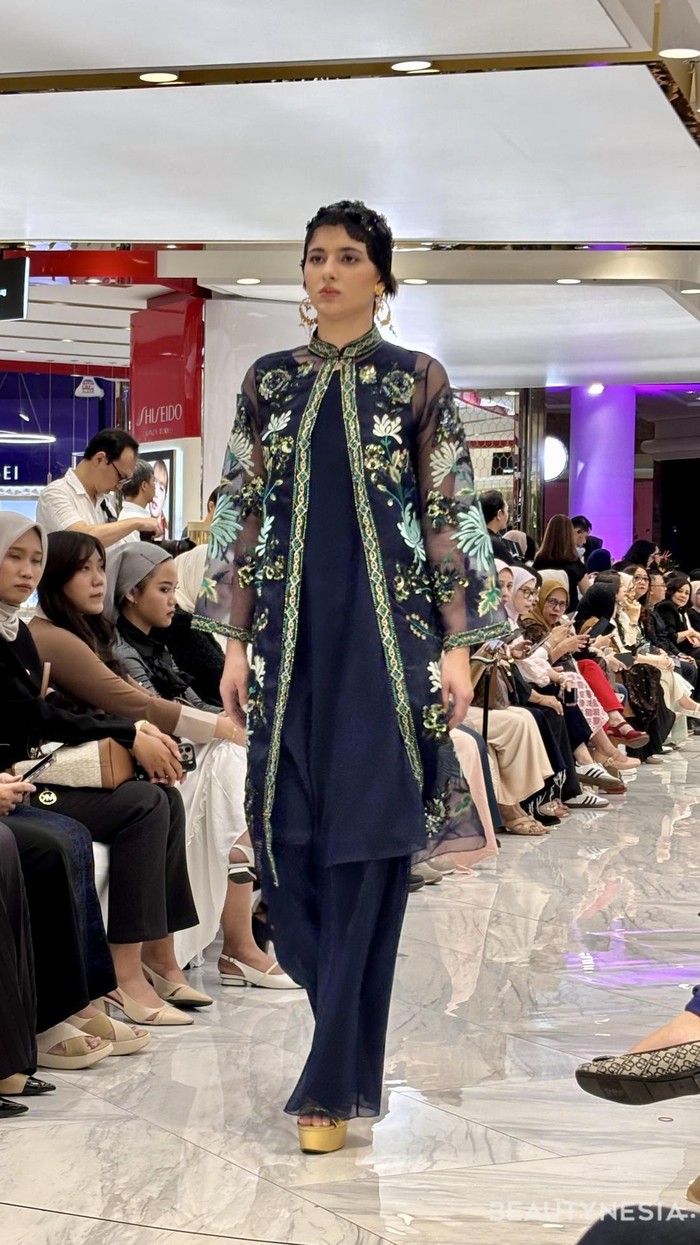 Koleksi Raya 2026 Denny Wirawan