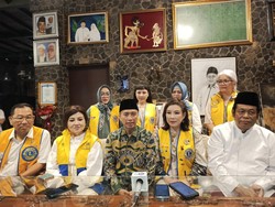 Lions Club Jaksel Tulip dan NU Bagikan 3.000 Paket Sembako di 10 Titik
