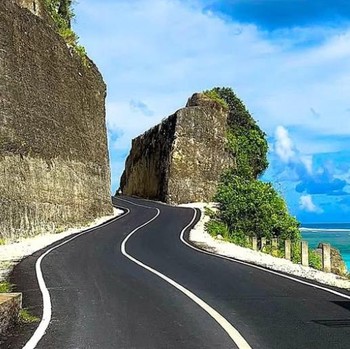 Sering Dikunjungi Turis, Ini 3 Pantai Paling Indah di Bali