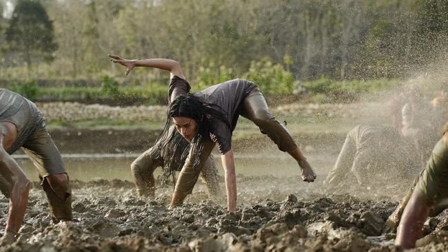 Berikut lima rekomendasi dan sinopsis film baru akhir pekan ini di bioskop, seperti Para Perasuk hingga The Drama.