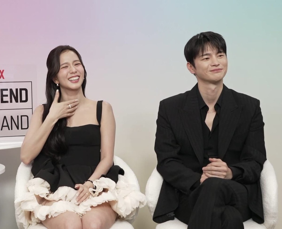 Seo In Guk dan Jisoo BLACKPINK