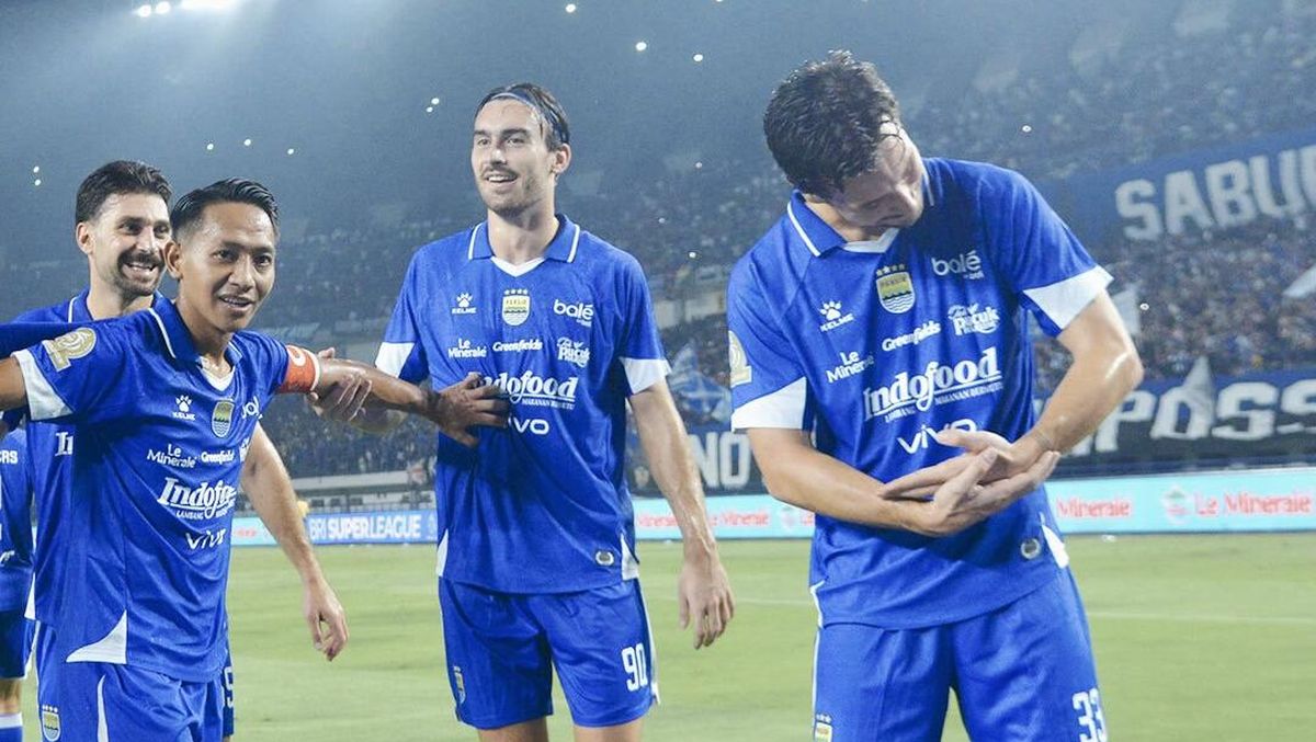 Hasil Super League: Thom Haye Cetak Gol, Persib Bantai Persik