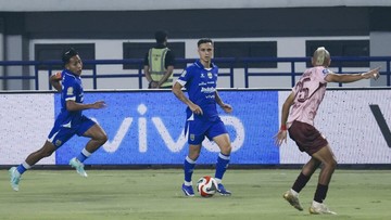 Liputan Olahraga CNN Sport : Klasemen Super League Usai Persib Gulung Persik