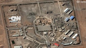 Melihat Kerusakan Bandara-Fasilitas Militer Iran Imbas Serangan Udara