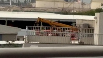 Asap Tebal di atas Kilang Minyak Bahrain usai Serangan Drone Iran