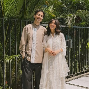 Ayah Vidi Aldiano Bagikan Kondisi Sheila Dara Saat Rayakan Lebaran Bersama