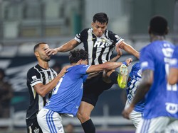 Tawuran di Laga Cruzeiro Vs Atletico Mineiro, Diwarnai 23 Kartu Merah