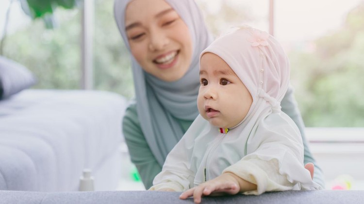 Cegah Penularan Campak&comma; Kemenkes Imbau Setop Sentuh-sentuh Bayi Balita saat Lebaran