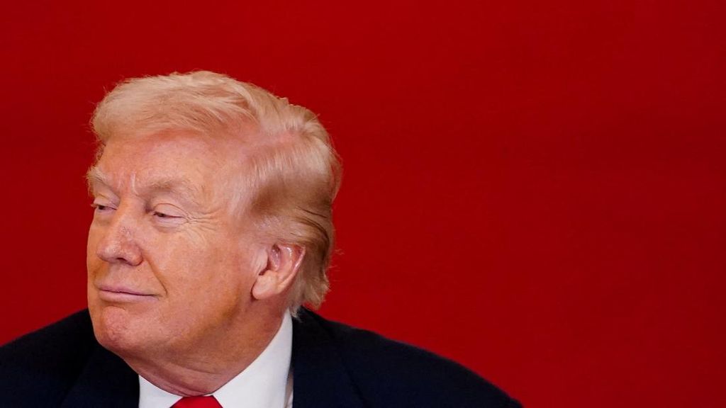 Trump Ngaku AS Kirim Senjata Buat Demonstran Iran Lewat Milisi Kurdi