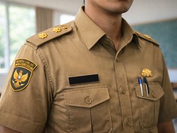 Disdik Sabu Raijua Cabut Izin Mengajar Guru SMP yang Peluk-Cium Siswa