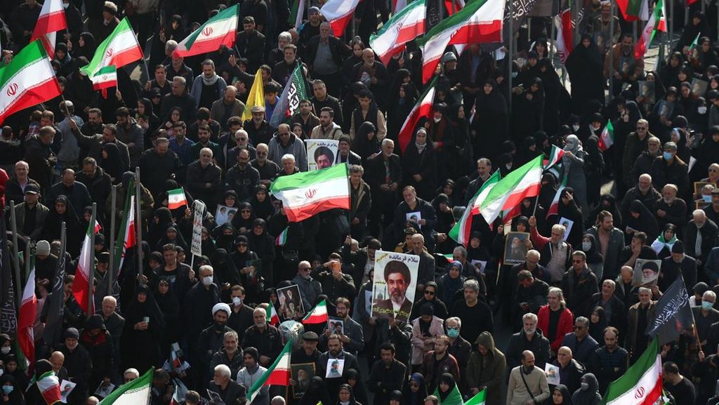 Iran Peringatkan AS Harga Minyak Bakal Tembus US$200 per Barel