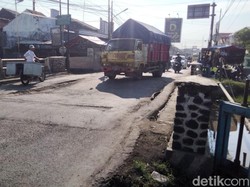 Jembatan Sitanggal Brebes Meleyot Jelang Mudik Bikin Warga Waswas