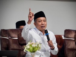 Menkop Ferry Apresiasi Bisnis Koperasi Pondok Pesantren