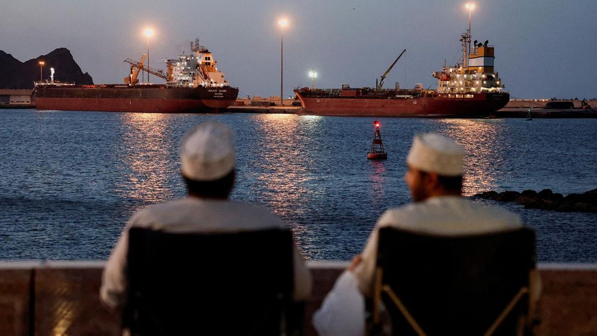 Harga Minyak Dunia Tembus US$112 Usai Irak Nyatakan Kahar