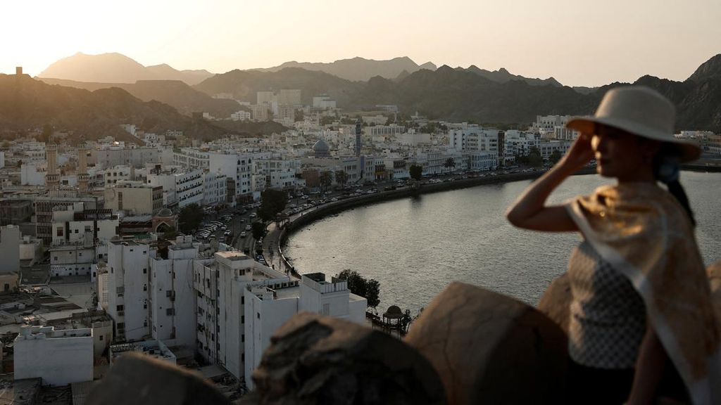 FOTO: Oman Jadi Oase di Tengah Kekacauan Konflik Timur Tengah