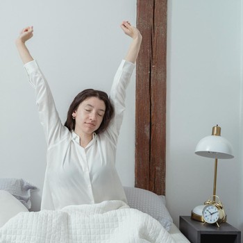 3 Rutinitas Malam Setelah Tarawih yang Bantu Tidur Nyenyak dan Bangun Lebih Segar