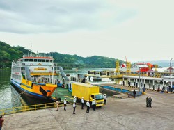 Tuqboat Disiagakan Antisipasi Cuaca Ekstrem di Pelabuhan Ketapang