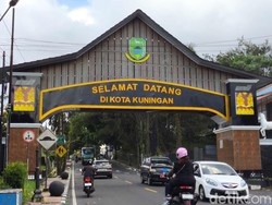 Kuningan Pimpinan Pertumbuhan Ekonomi 2025 di Kawasan Rebana