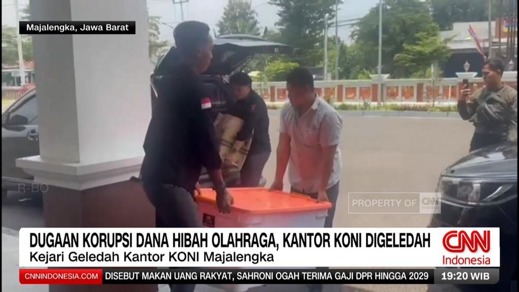 VIDEO: Dugaan Korupsi, Kantor KONI Majalengka Digeledah