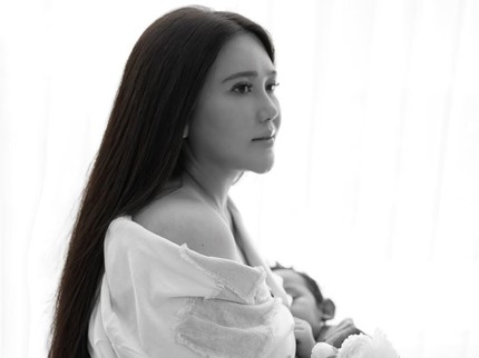 Via Vallen Ungkap Perasaan Menyusui saat Hamil Anak Kedua: Bentuk Cinta yang Berbeda