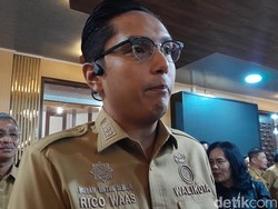 Walkot Rico Kaji Regulasi Pemberian THR untuk PPPK Paruh Waktu Pemkot Medan