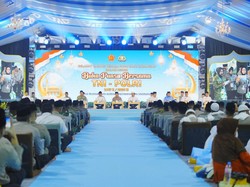 Menhan-Kapolri Hadiri Buka Puasa Bersama TNI-Polri