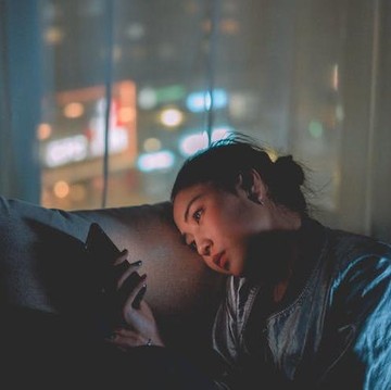 7 Ciri Kepribadian Orang yang Ponselnya Penuh dengan Notifikasi yang Belum Dibaca