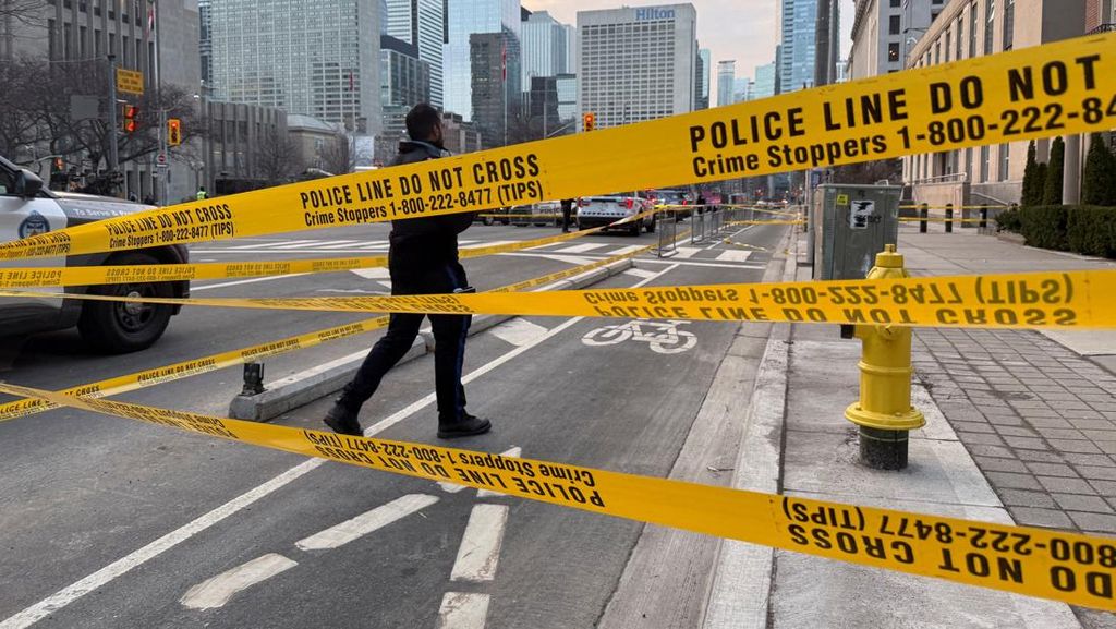 FOTO: Geger Penembakan Konsulat AS di Toronto