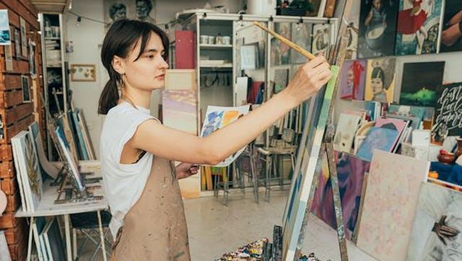Zodiak yang Cocok Berkarier di Dunia Seni