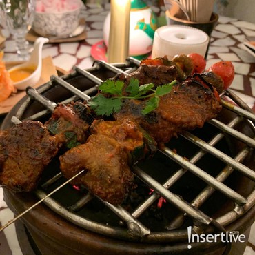 Menikmati Santap Buka Puasa dengan Suasana Kolonial Belanda