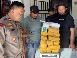 Nelayan Belitung Temukan Sabu Seberat 21 kilogram Terombang-ambing di Laut