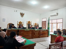 Edarkan Uang Palsu di Pasar Malam, Satu Terdakwa Divonis 1,5 Tahun Bui