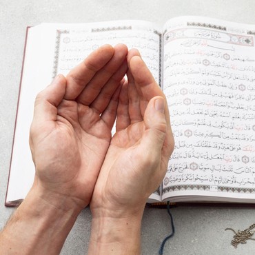 Doa Ziarah Kubur yang Dianjurkan Dalam Islam