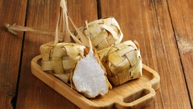 Perhatikan 5 Cara Simpan Ketupat agar Tidak Mudah Basi