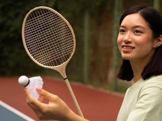 Dunlop Bio Zaki 100, Raket Badminton Ringan dengan Power Smash Maksimal