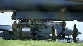 Menhan AS Copot Kepala Staf AD di Tengah Perang Iran, Ini Penyebabnya