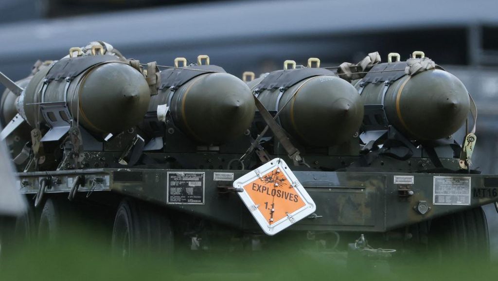 Negara Ini Potong Gaji Pejabatnya Imbas Konflik Perang Iran