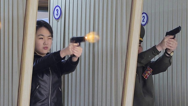 Putri Kim Jong Un, Kim Ju Ae, gelar latihan menembak bersamaan dengan momen ketegangan AS-Israel vs Iran perang.