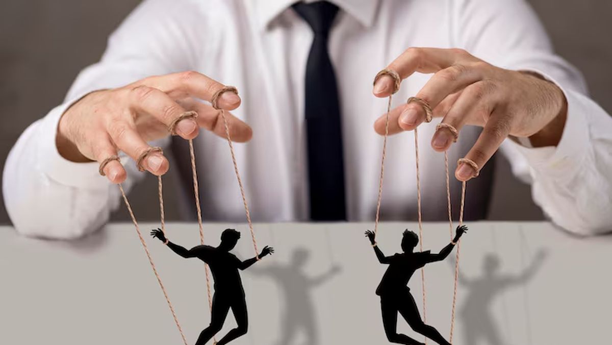 Awas! Ini 10 Tanda Orang Manipulatif, Kamu Bisa Terjebak Tanpa Sadar