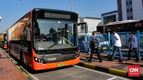 Cuma Bayar Rp3.500, Bisa Naik Bus Sampai Bandara Soetta dari Blok M